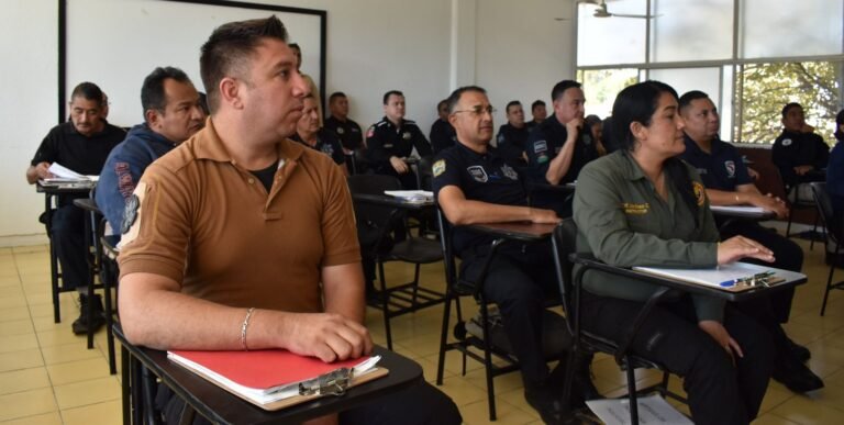 Continúa capacitación de instructores evaluadores de policías  