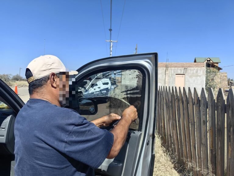 Exhortan a conductores a retirar polarizado de sus vehículos