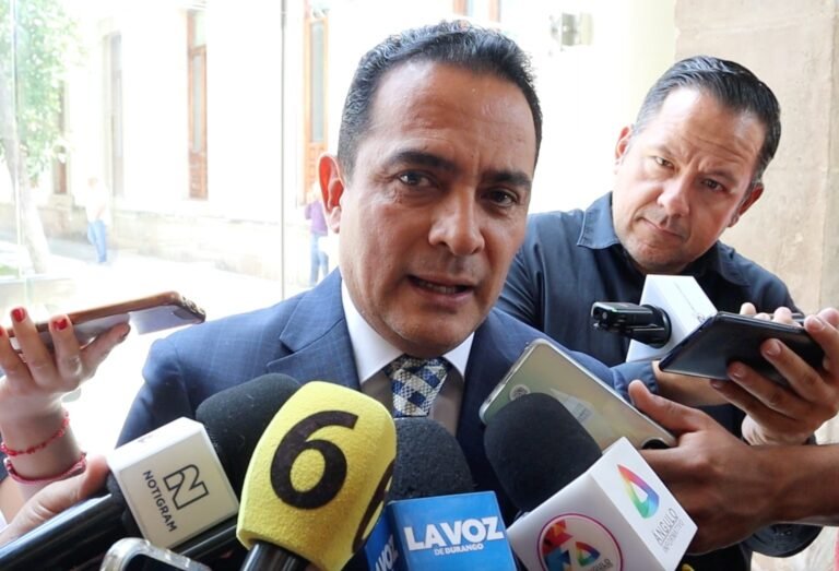 Sin perfiles para alcaldías de 2025: Toño Ochoa