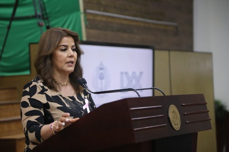 Propone diputada priorizar atención en cáncer de mama en mujeres de mayor riesgo