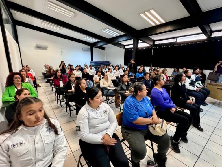 Capacitamos a nuestros guardianes por más orden, paz y tranquilidad en Durango