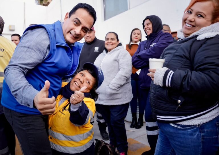 Ustedes son el corazón de un Durango limpio y chulo: Toño Ochoa