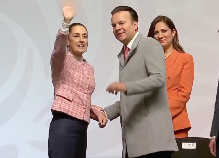 Sheinbaum y Villegas, bien calificados por duranguenses