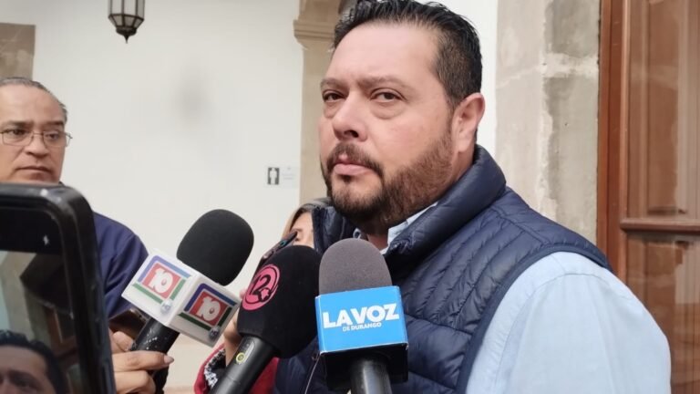 Apagón en el centro, por invasión en registros de luz: regidor