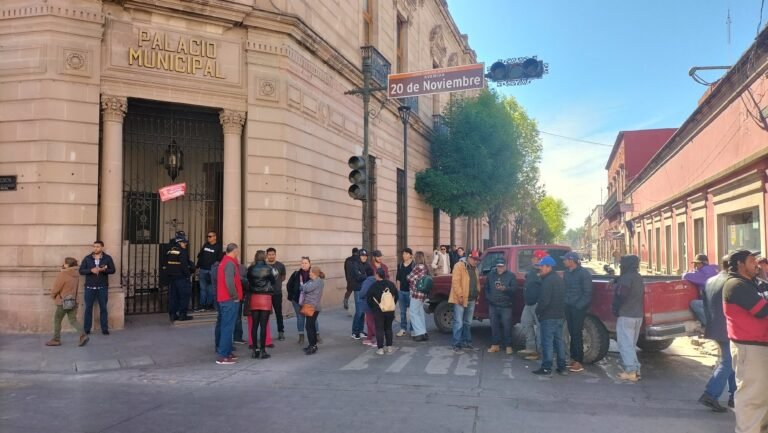 Exigen ladrilleros cárcamo y certeza jurídica en el PIL