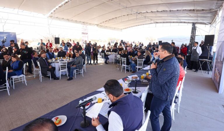 En casa el futuro es contigo, por más obras clave para Durango