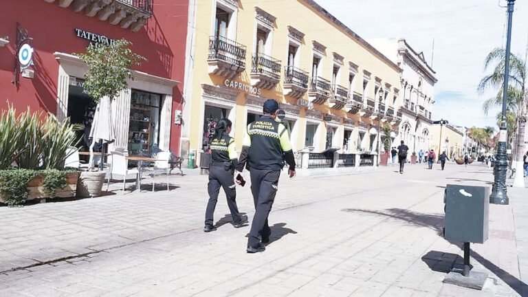 Persisten vendedores ambulantes en el corredor Constitución