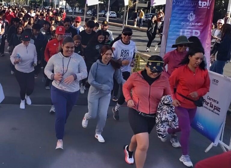 Duranguenses corrieron