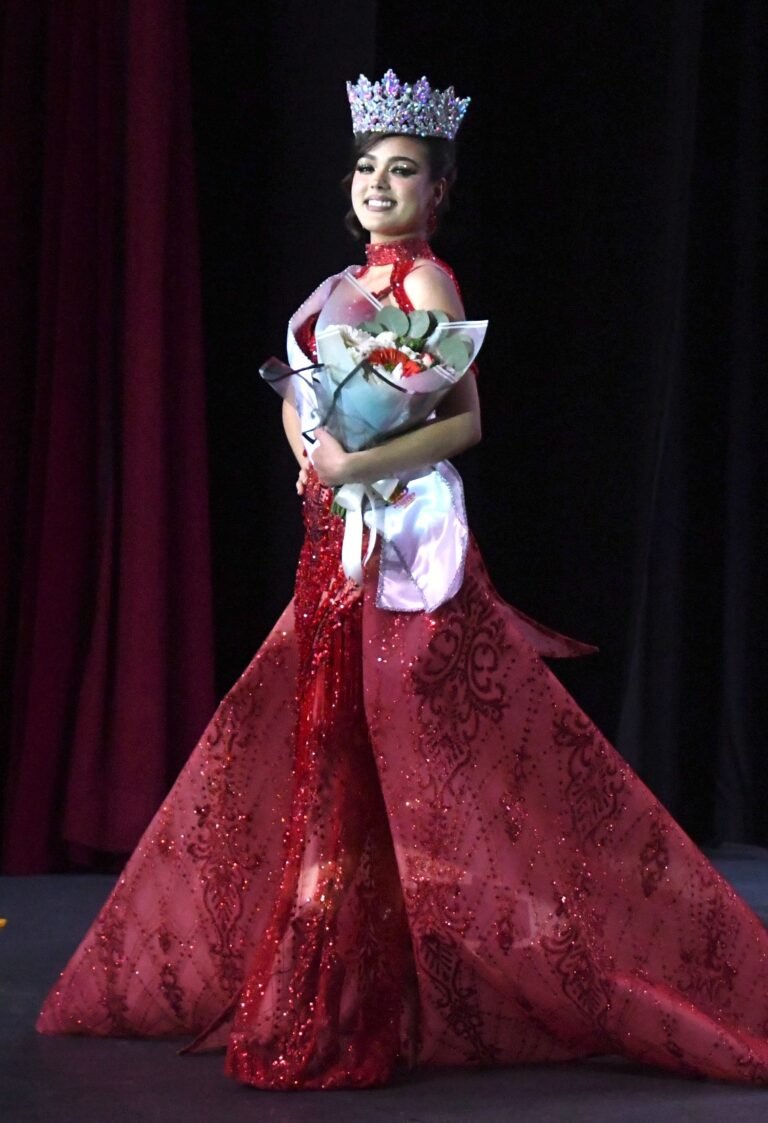 Emily Sophía se corona como la Reina de la Feria Nacional Francisco Villa 2025