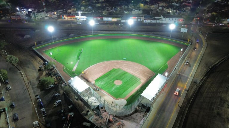 Estadio de béisbol listo para inaugurarse: Alcalde