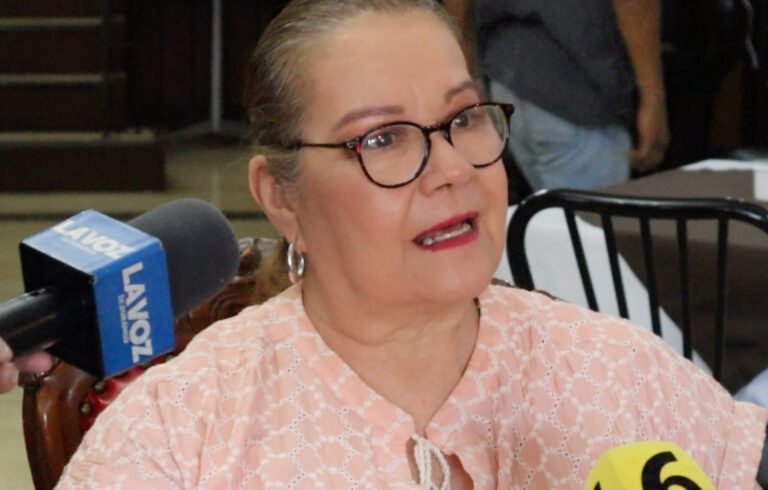 Mujer denuncia fraude hipotecario