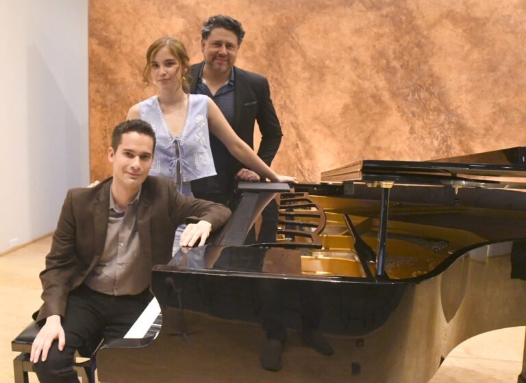 Vive una velada llena de emociones en el concierto “Confesiones Musicales”