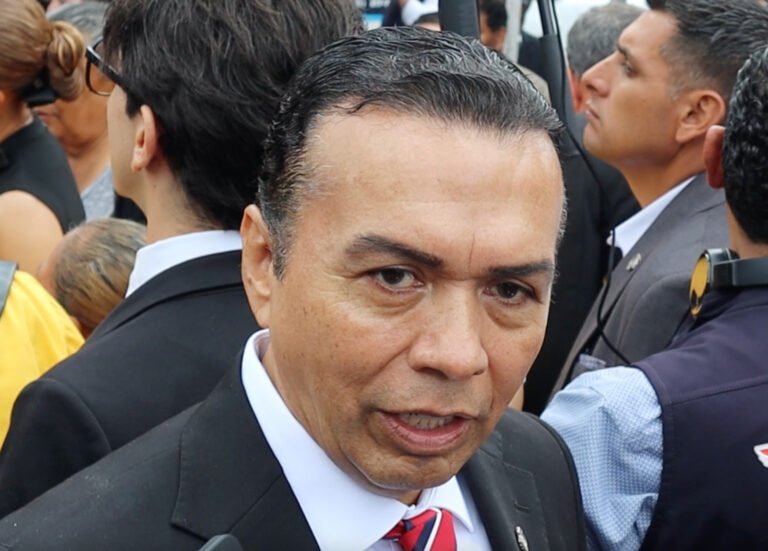 Reciben tarjeta madre 43 mil mujeres en todo el estado