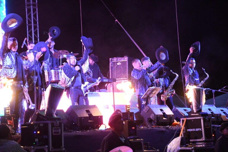 Se armó la fiesta en las Expo Bandas de la Feria «La Villista 2025»