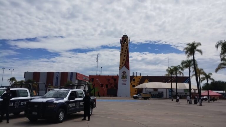 Prohíben ingreso con armas blancas a eventos de la Feria