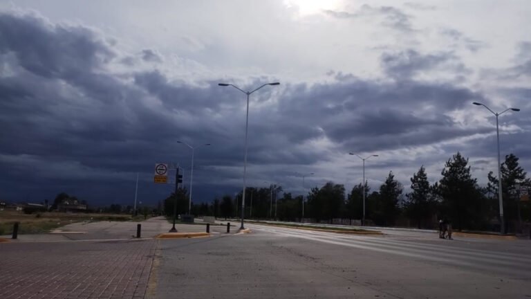 Continuarán las lluvias en la capital