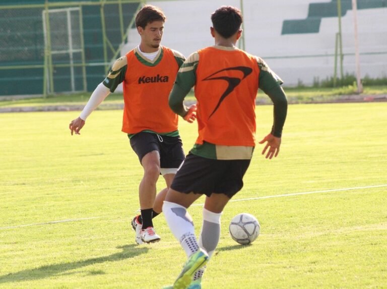 Reforzará la zaga defensiva