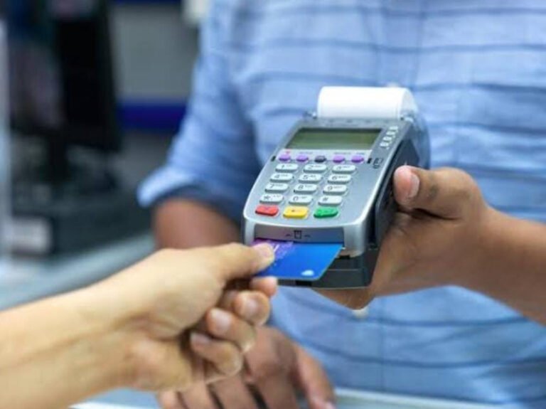 Se reportan hasta 15 quejas al mes por cobros indebidos en comercios