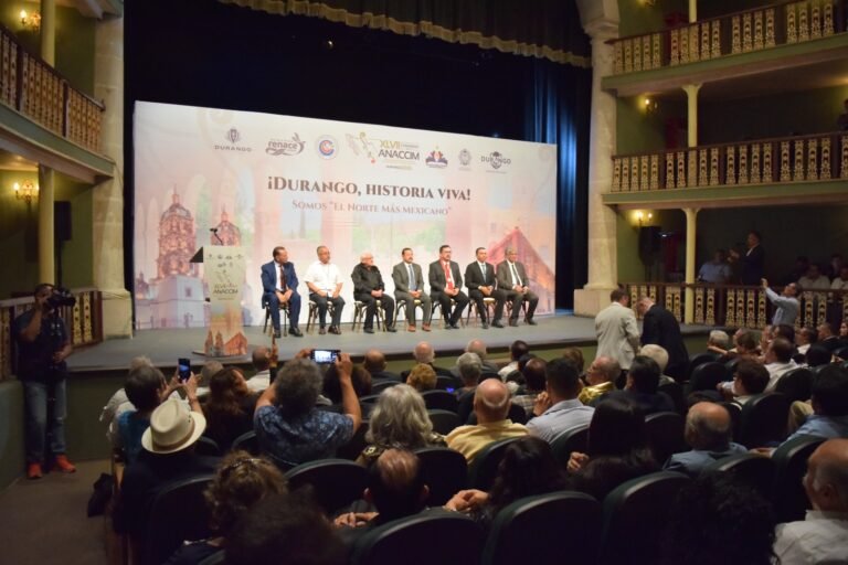 Continúan las actividades del XLVII Congreso de la ANACCIM