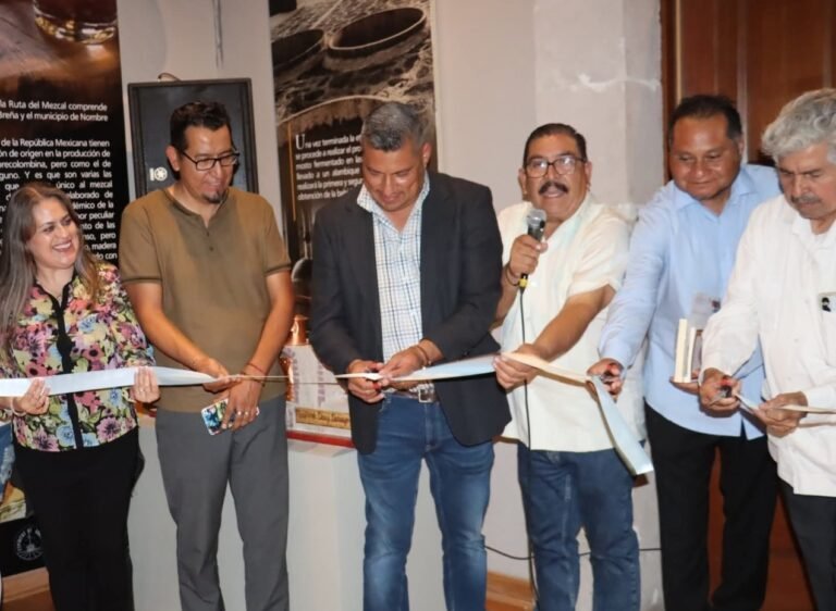 Inauguran exposición pictográfica “Observar y Transformar”