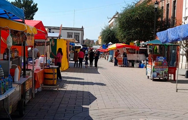 Alrededor de 300 puestos instalados en verbena del 15 de septiembre