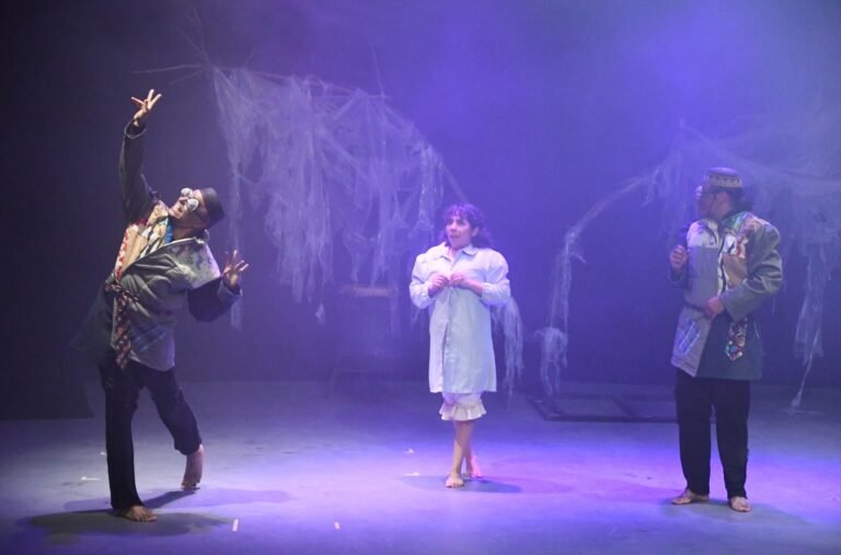 Colectivo Cuerda Floja presenta dos funciones de la obra “El Pozo de los Mil Demonios” para el público en general