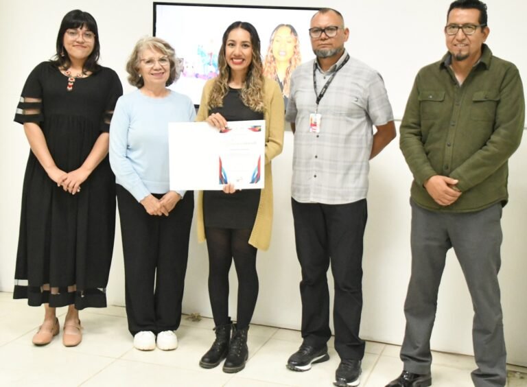 Celebran el arte de la cartonería en Durango