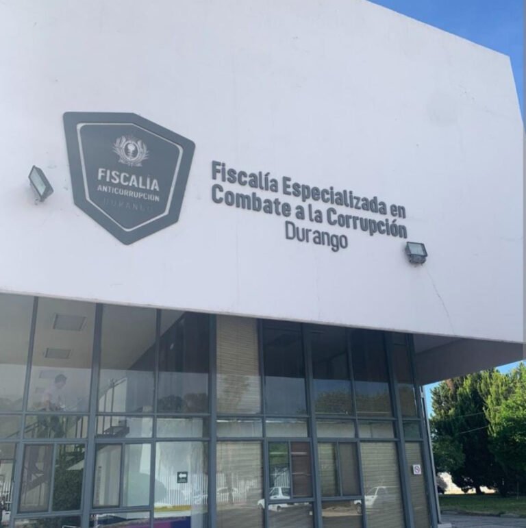 Caen ex funcionarios municipales por presunto daño al erario
