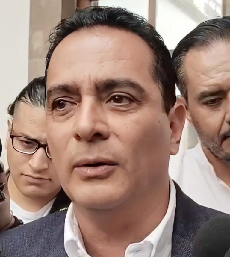 Planea alcalde entregar 100 obras pendientes del presupuesto participativo