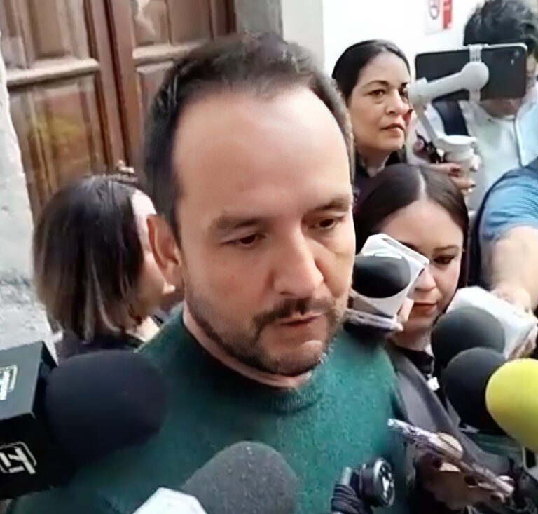 Demanda Regidor mayor organización en obra pública