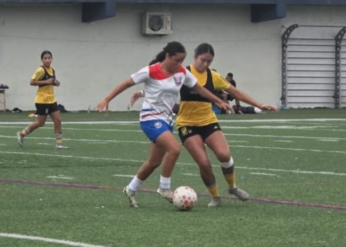 7 Femeniles