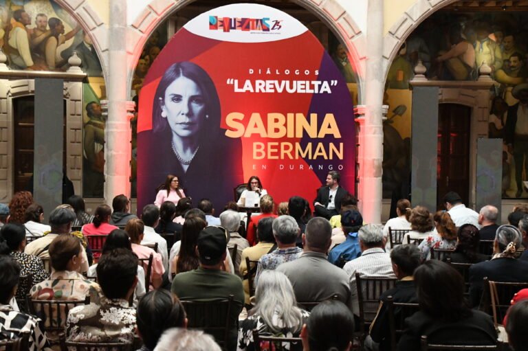 Sabina Berman presenta en Durango su novela de ficción “Los billonarios desaparecen…”