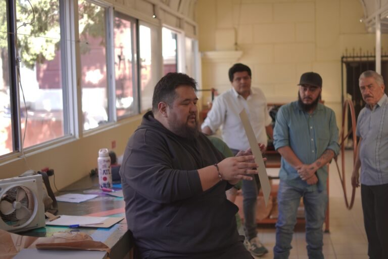 Ricardo Sanabria imparte Taller de Litografía sin Agua