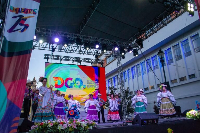 Color, ritmo y tradición con el Ballet Mexcaltitán de Nayarit
