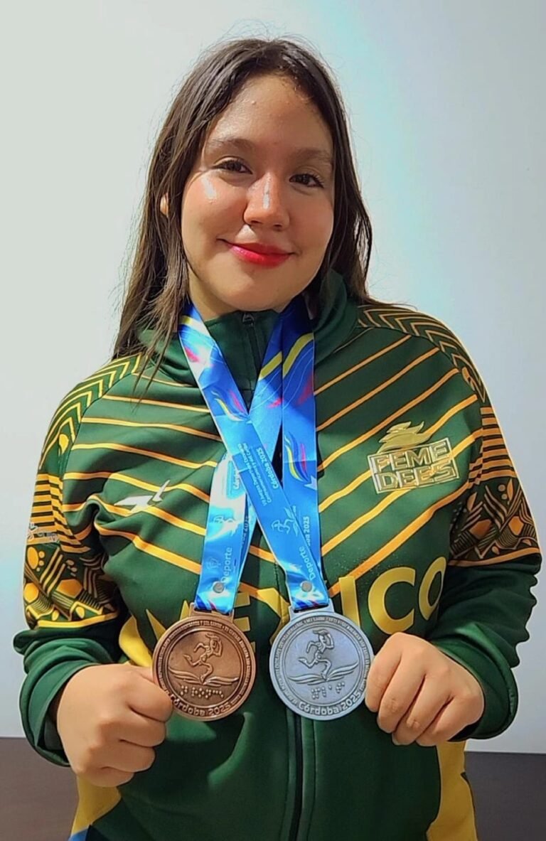 Plata y bronce para Isis