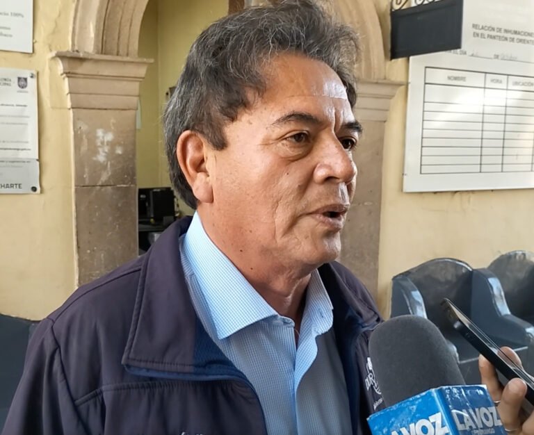 Intensifica Obras Públicas trabajos en baches y calles dañadas