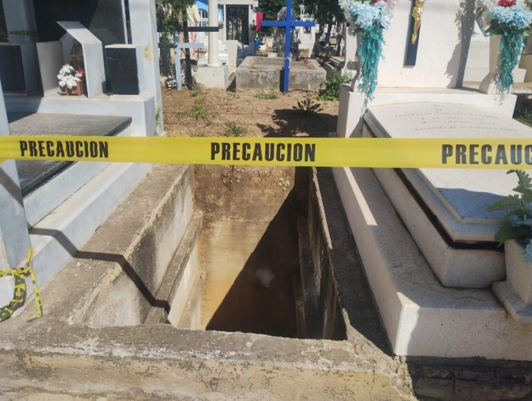 Acordona DMPC más de 260 tumbas en el Panteón de Oriente