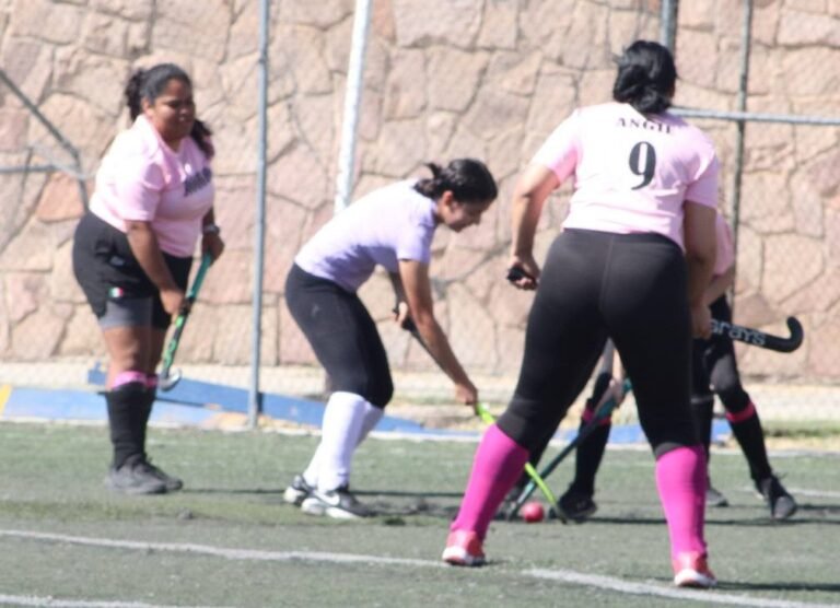 Celebran Torneo de Hockey