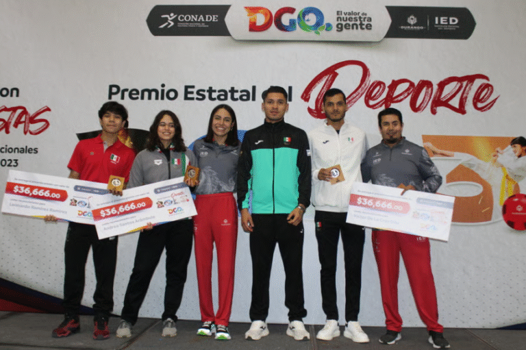 Desfile cívico militar