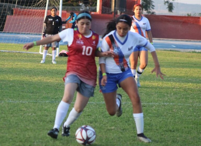 Debut y despedida en JNP