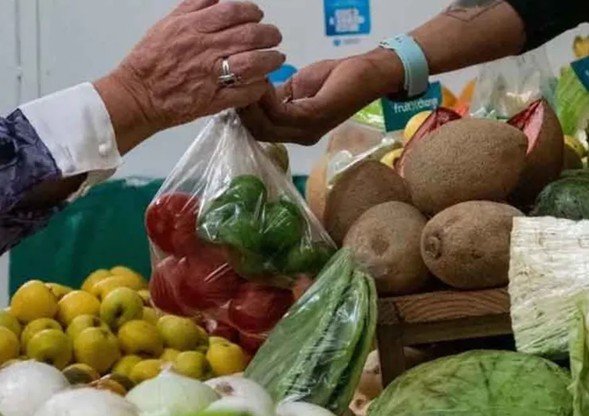 «Llega fin de año con alto índice inflacionario y traerá aumentos en algunos básicos».