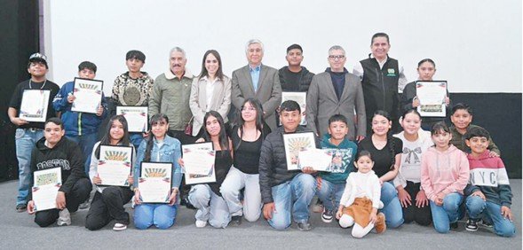 *Gobierno del Estado impulsa el talento cinematográfico juvenil con la presentación de cortometrajes en Durango*
