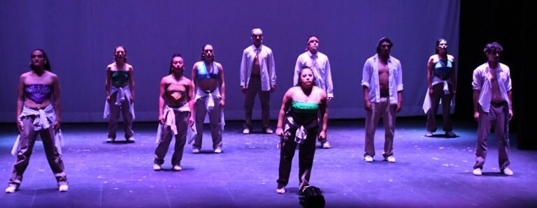 Celebran la identidad regia y la herencia afrocolombiana en “Kumbé”