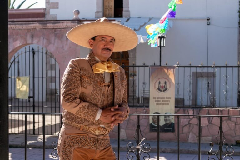 «Patroncita de mi pueblo», sale a relucir el nuevo video musical de Alfredo Simental