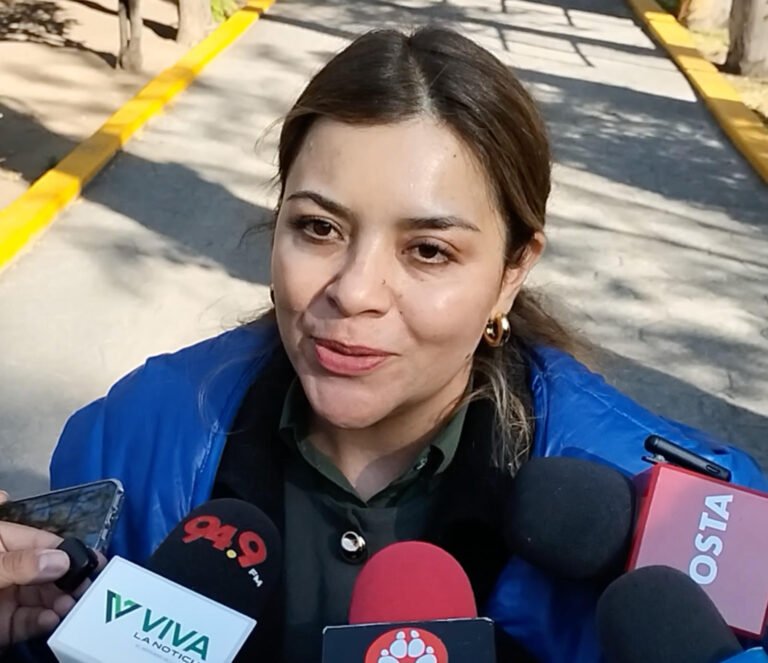 Lobos mexicanos llegan al Zoológico Sahuatoba