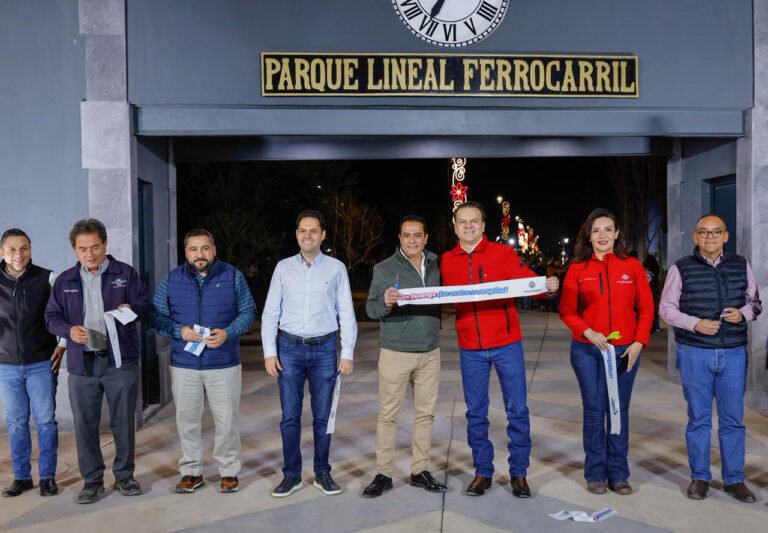 Esteban y Toño inauguran el Parque Lineal, un sueño de la gran familia duranguense