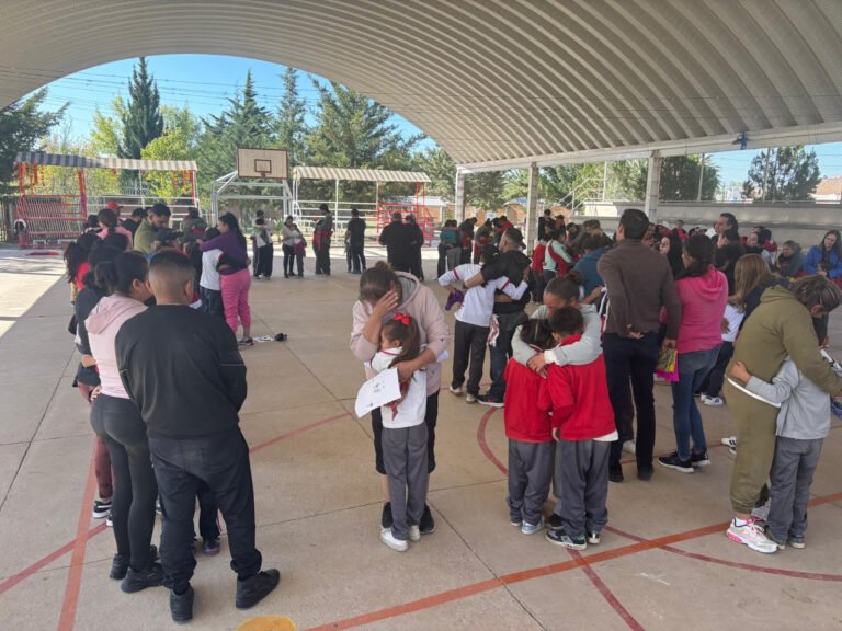 Devuelve la matrogimnasia un “te amo” al corazón de la familia.