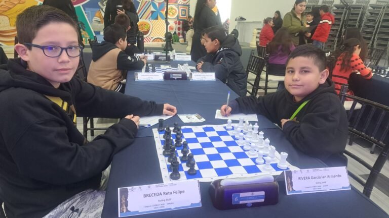 12 ajedrecistas al estatal