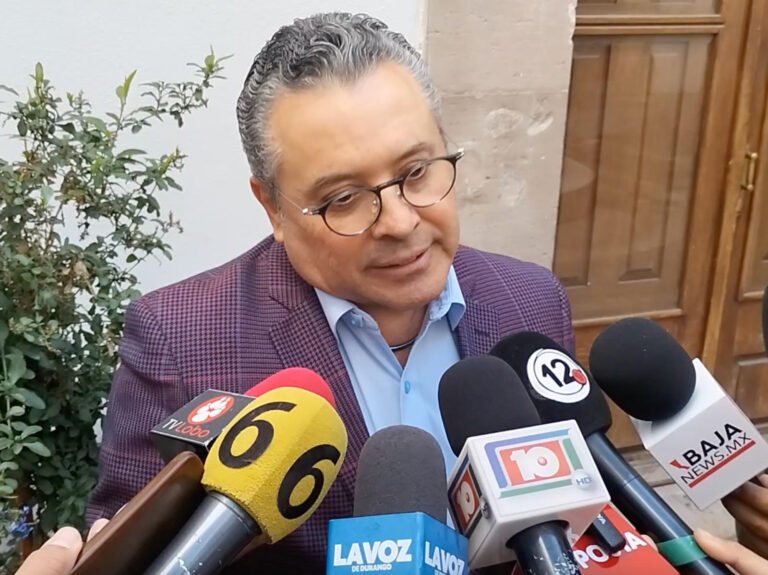 Inician asesorías notariales gratuitas para combatir rezago de escrituras