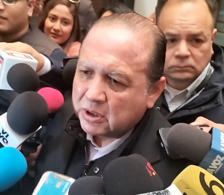 Garantiza Ernesto Alanís respaldo a familias de personas desaparecidas